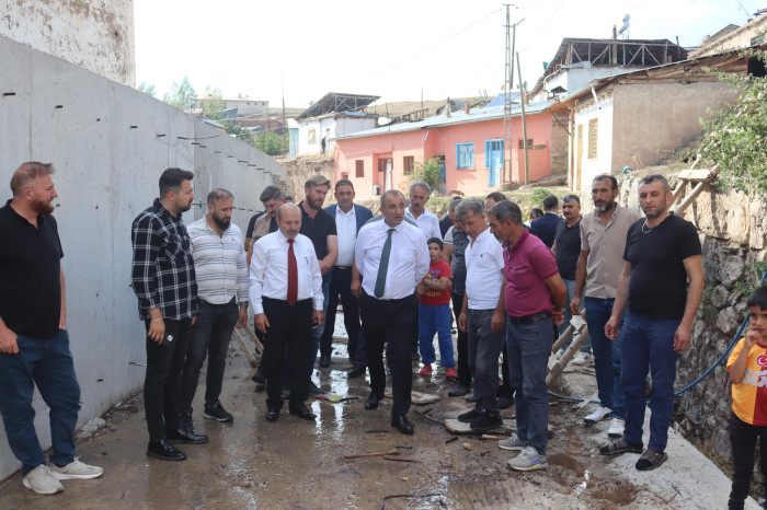 Büyük Fikir Adamı Dilaver Cebeci, Doğduğu Topraklarda Anıldı; “Yolu Yolumuzdur”