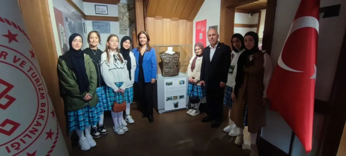 Kelkit Abdulhamit Han Anadolu İmam Hatip Lisesi Öğrencileri Gümüşhane Müzesi'nde Tarihe Yolculuk Yaptı